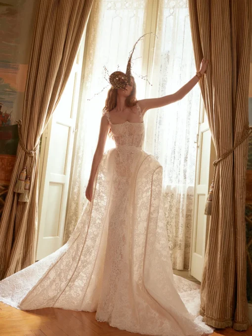 Anais Overskirt