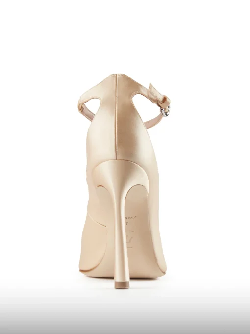 Charlotte Beige 105
