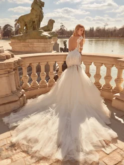 Maribel Overskirt